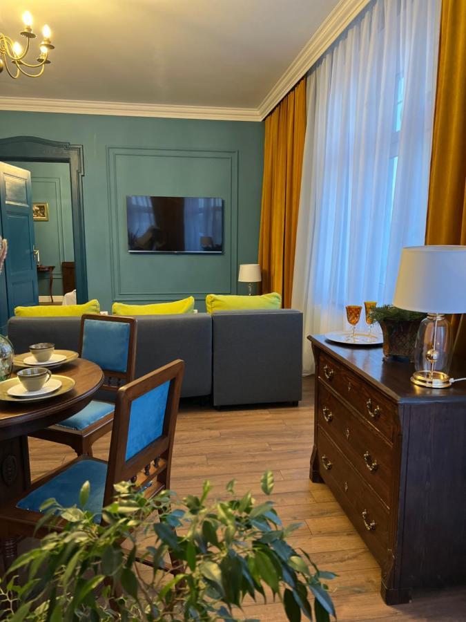 Apartament Baron ***** Jelenia Góra Exteriör bild